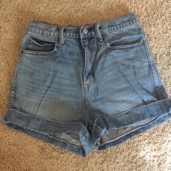 Shorts. - Picture 1 of 2